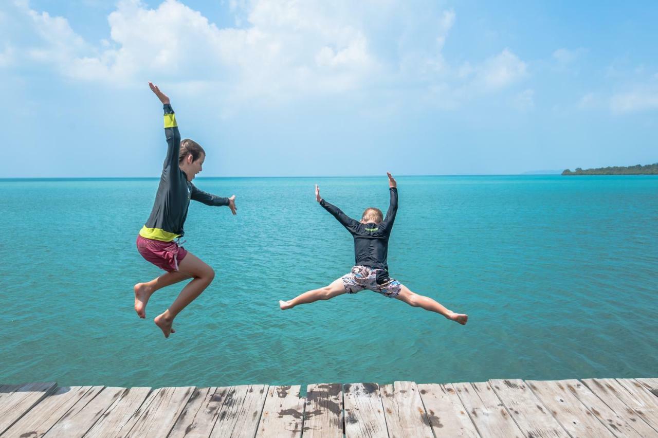 Telunas Beach Resort Sugi Luaran gambar