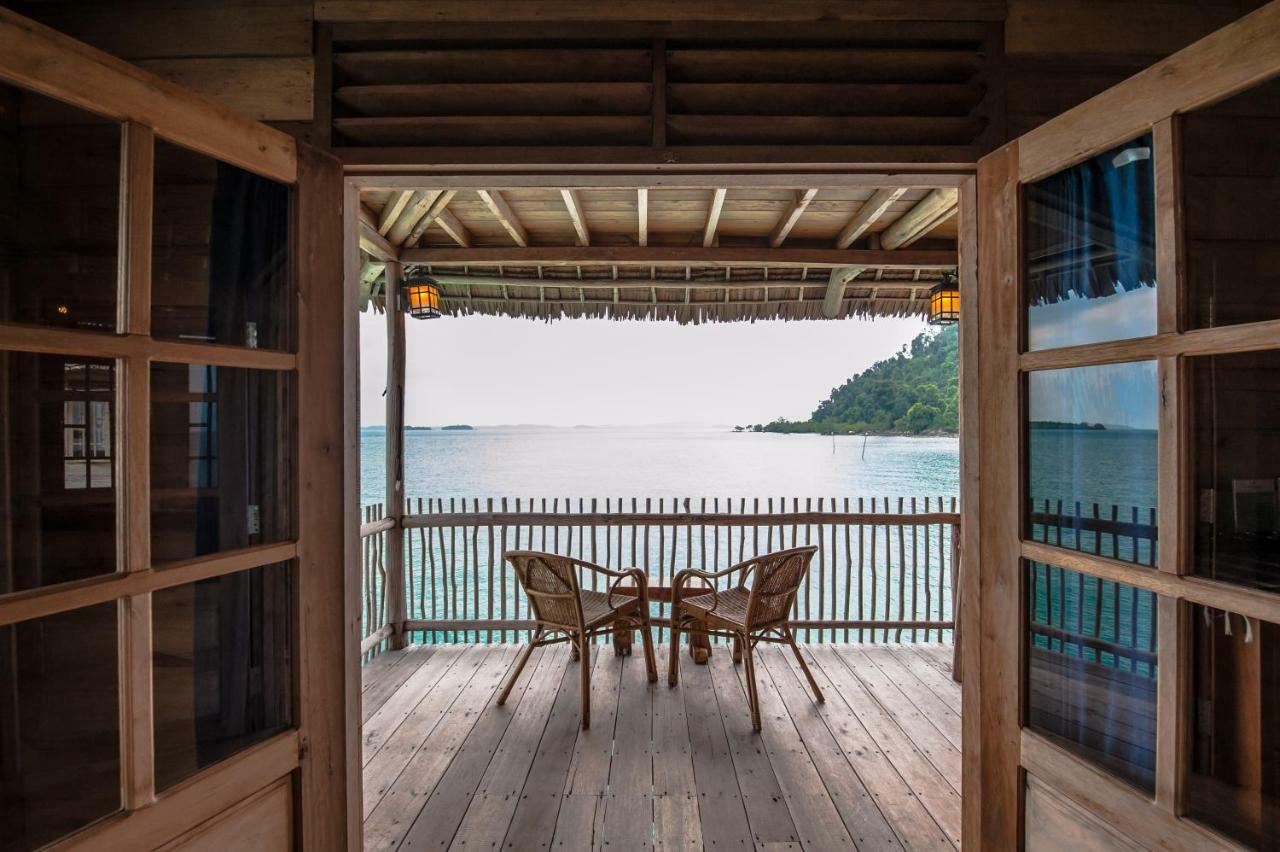 Telunas Beach Resort Sugi Luaran gambar